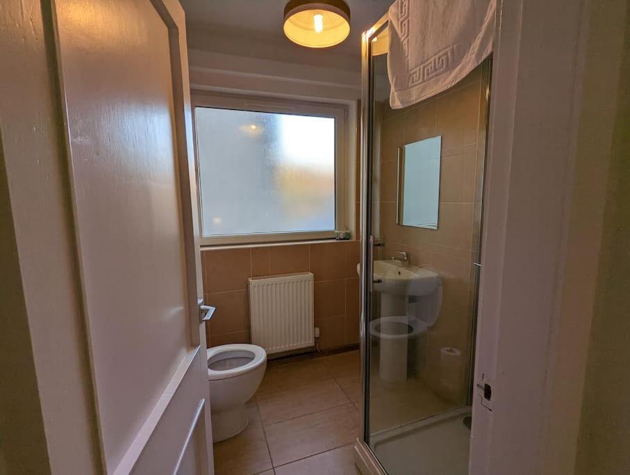 Two Bedroom Flat In Bridge Of Allan, Stirling Exterior photo